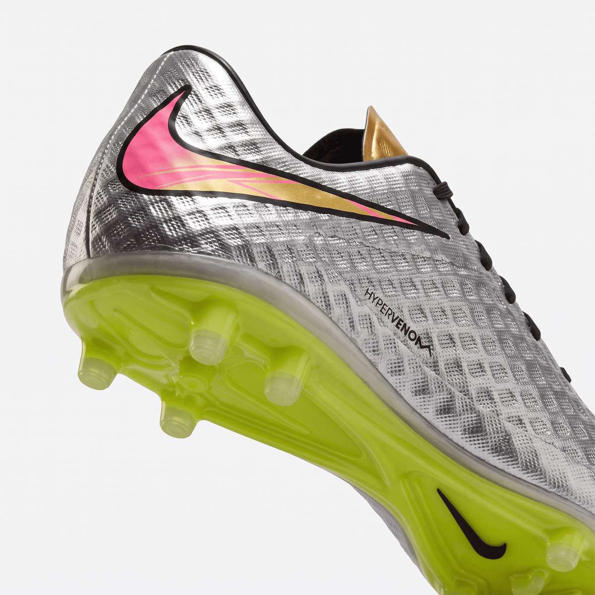 Hypervenom Phantom FG Chrome / Hyper Pink / Metallic Gold Coin / Black - Elite Boots