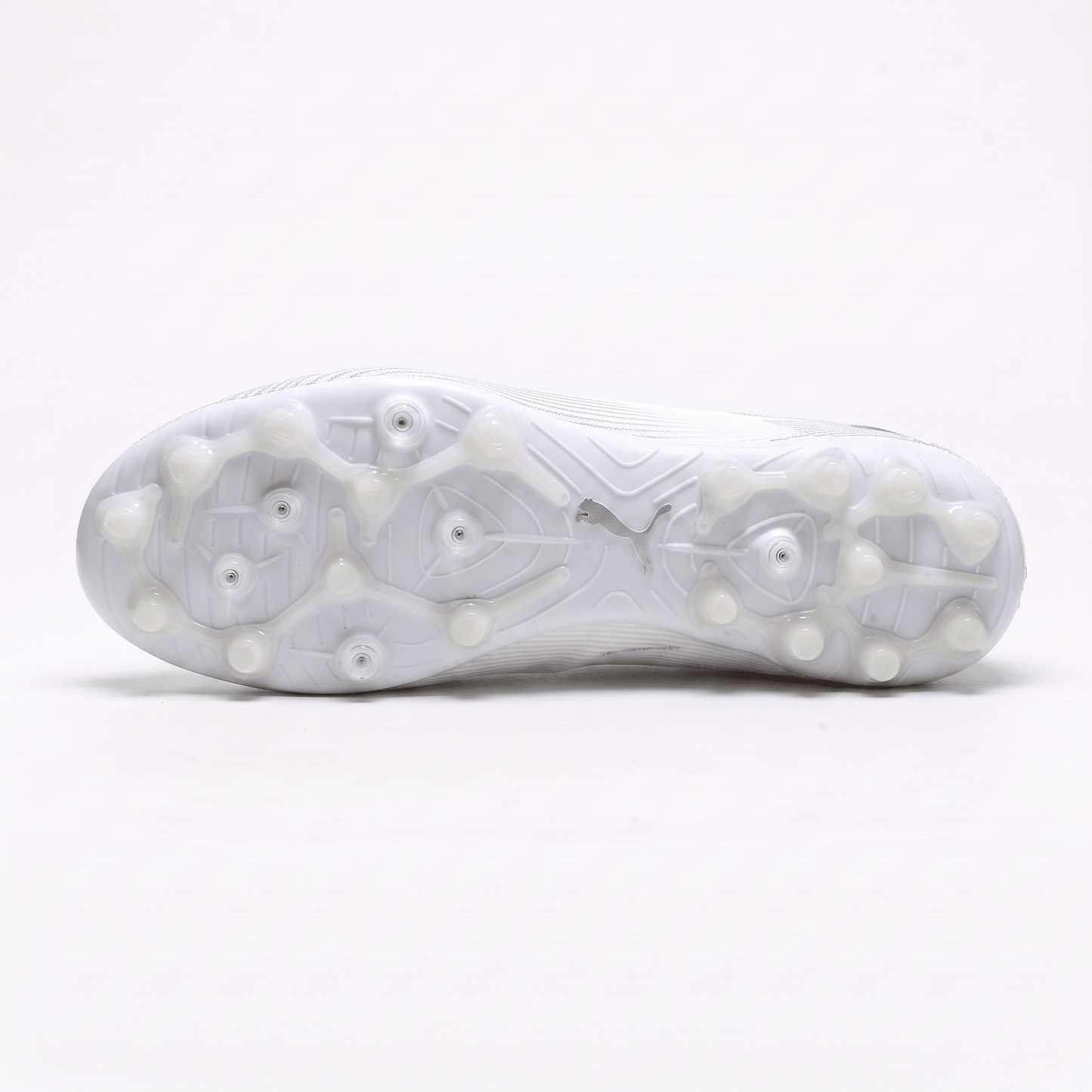 Ultra 5 Ultimate FG White / Silver - Elite Boots