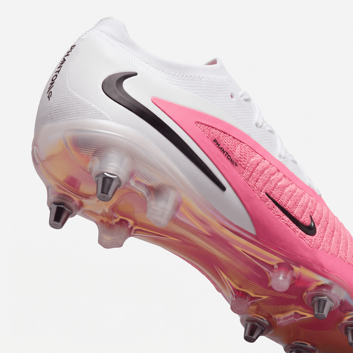 Phantom 6 Low SG-PRO Pink / White / Black - Elite Boots