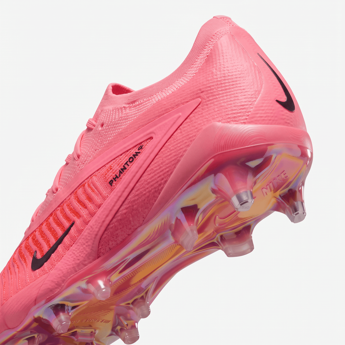 Phantom 6 Low FG Pink / Neon Burst / Black Shine - Elite Boots