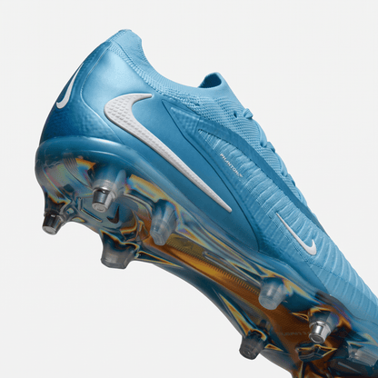 Phantom 6 Low FG Cadet Blue / White / Chrome - Elite Boots