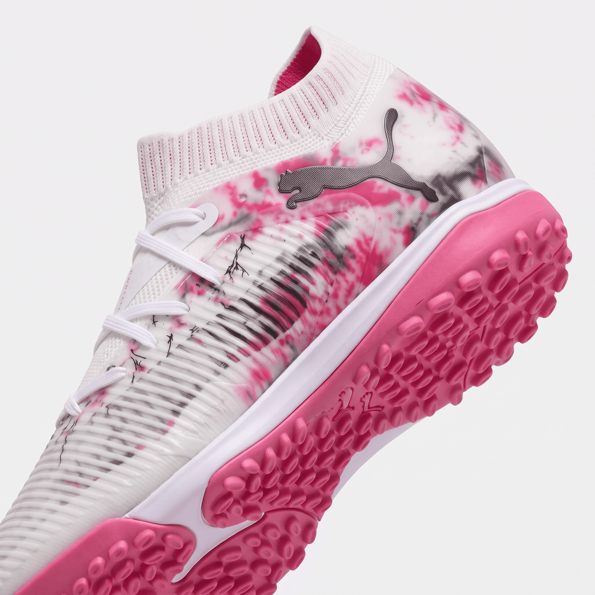 Future 8 Match TT White / Black / Prism Pink - Elite Boots