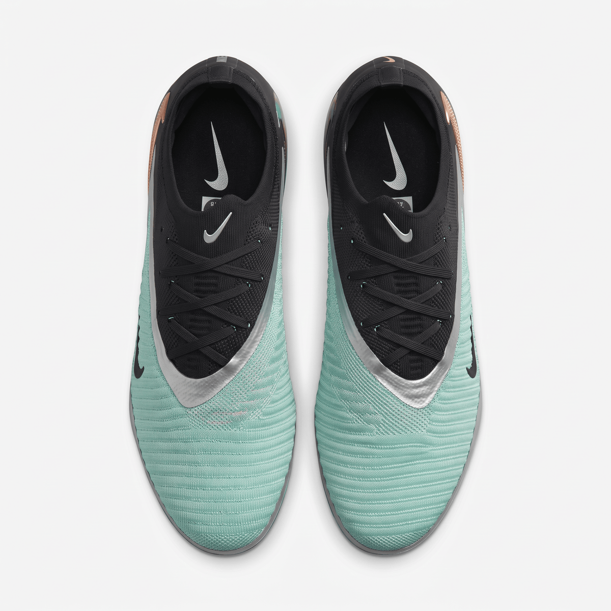 Phantom 6 Low SG-Pro Mint Foam / Black / Metallic Silver - Elite Boots