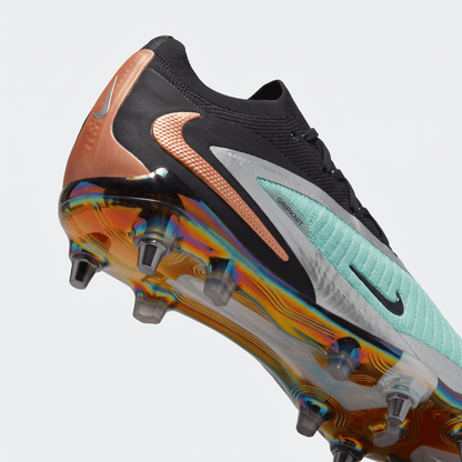Phantom 6 Low SG-Pro Mint Foam / Black / Metallic Silver - Elite Boots