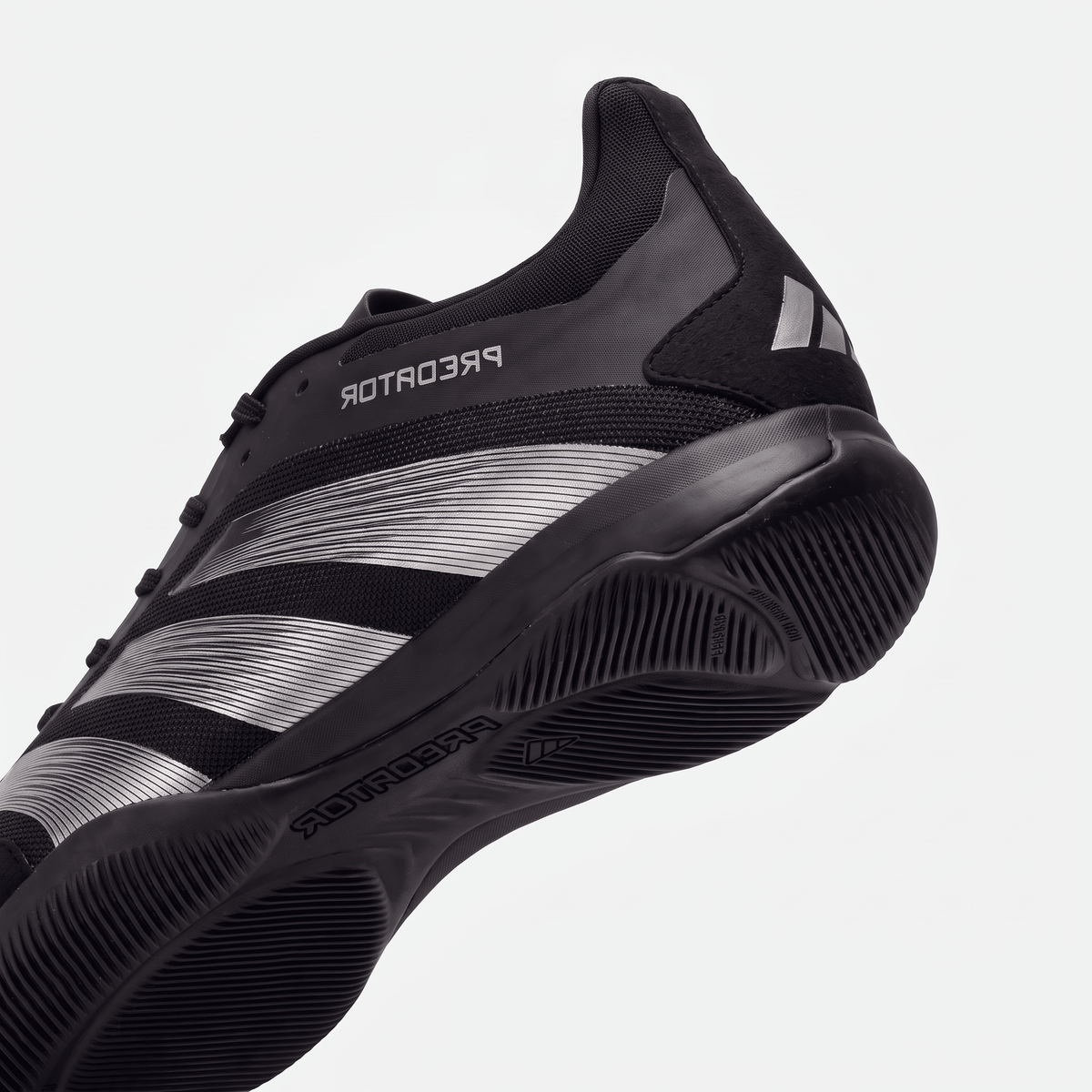 Predator 24 League IN Core Black / Carbon / Grey Six - Elite Boots