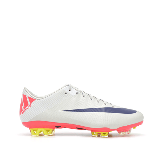 Mercurial Vapor Superfly III Elite FG White/Pink - Elite Boots