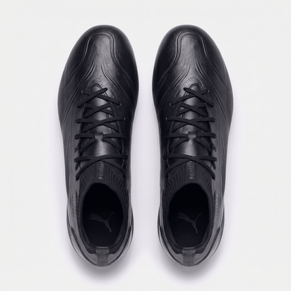 Predator 24 FG Core Black / Core Black - Elite Boots