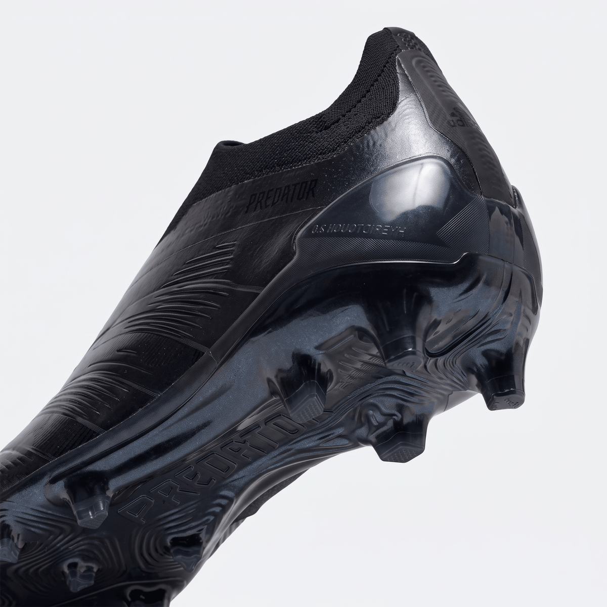 Predator Laceless FG Core Black / Core Black / Core Black - Elite Boots