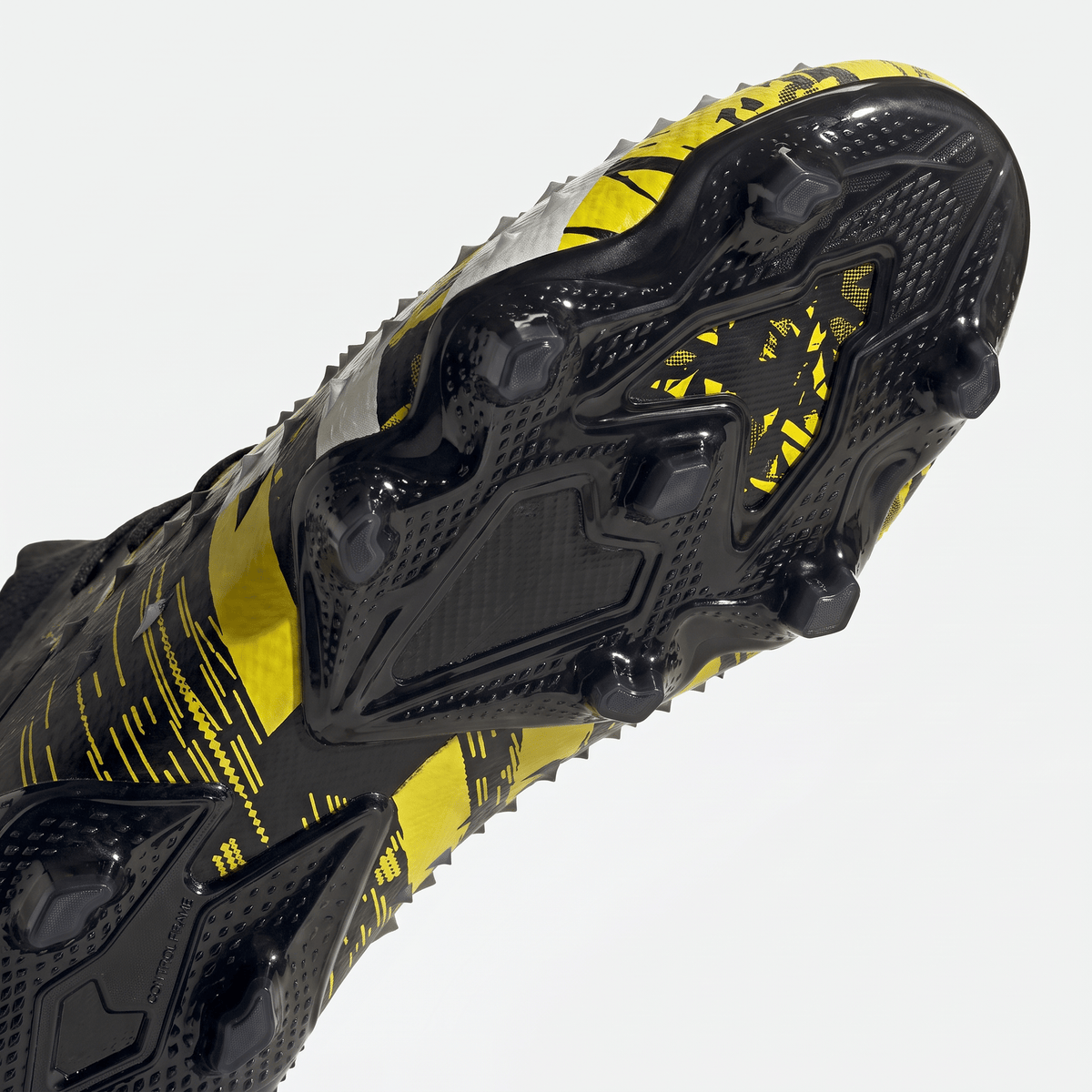 Predator Freak+ FG Core Black / Team Solar Yellow - Elite Boots