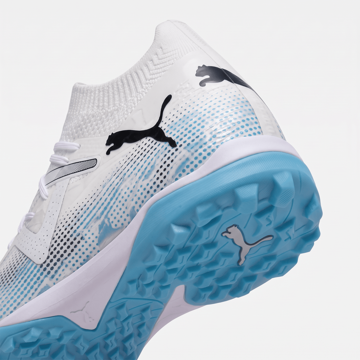 Future 7 Ultimate Cage TF White / Black / Blue Skies - Elite Boots