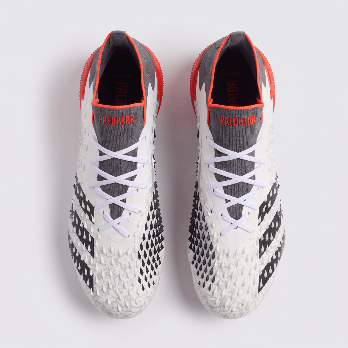 Predator Freak.1 FG Footwear White / Core Black / Gold Metallic - Elite Boots