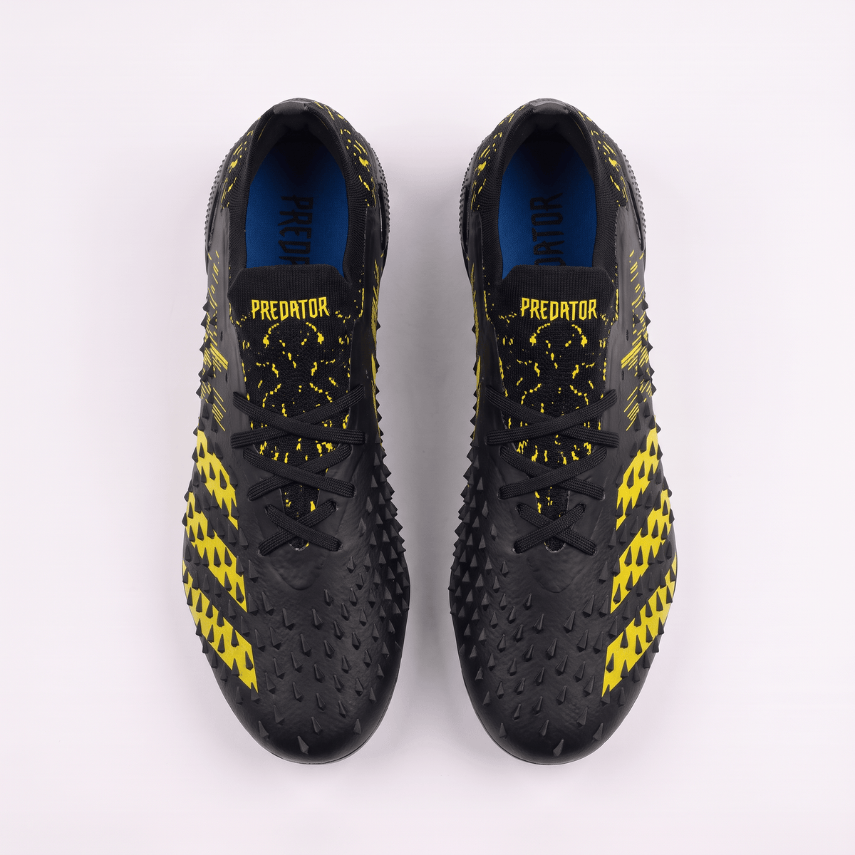 Predator Freak.1 Low FG Core Black / Team Solar Yellow - Elite Boots