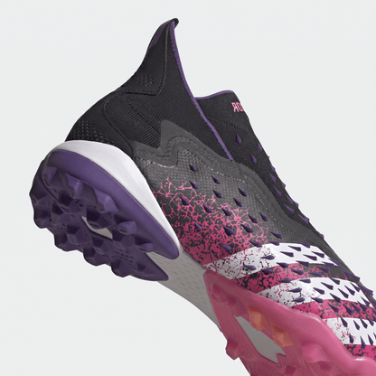 Predator Freak+ TF Core Black / Cloud White / Shock Pink / Screaming Orange - Elite Boots