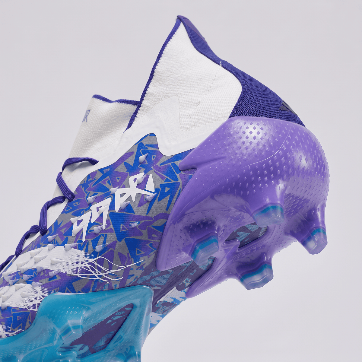 Predator Freak.1 FG White / Core Black / Solar Slime - Elite Boots