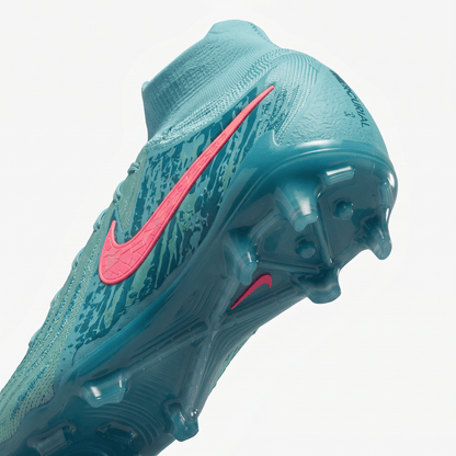 Phantom Luna 2 FG Barely Green / Pink Blast - Elite Boots