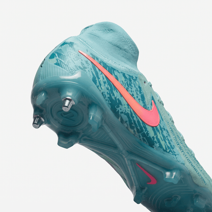 Phantom Luna 2 FG Barely Green / Pink Blast - Elite Boots