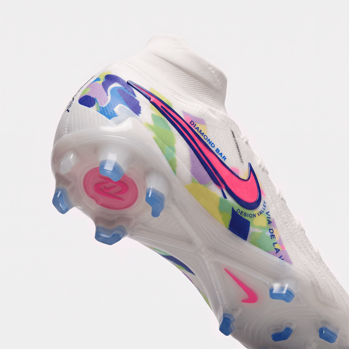 Phantom Luna 2 FG White / Pink Blast / Hyper Royal - Elite Boots