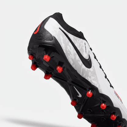 Phantom Venom FG Future White / Black / Chile Red - Elite Boots