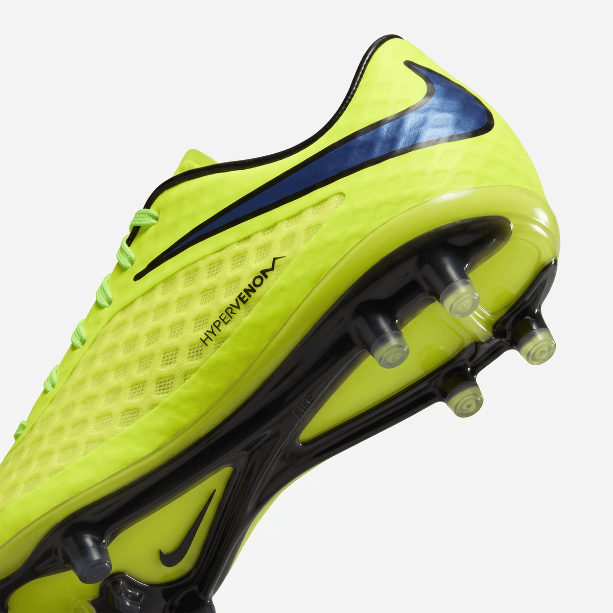Hypervenom Phantom FG Volt / Hyper Blue / Pure Black - Elite Boots