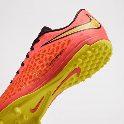 Hypervenom Phelon TF Hyper Punch / Black / Volt - Elite Boots