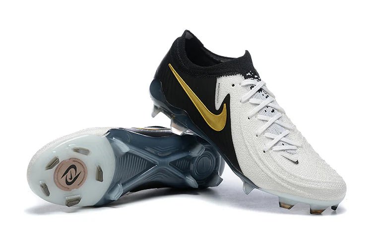 Phantom GX II Low Elite FG Black/White - Elite Boots