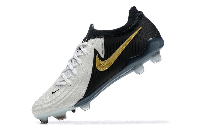 Phantom GX II Low Elite FG Black/White - Elite Boots