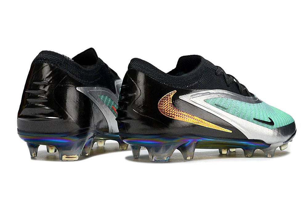 Phantom GX III Low Elite FG Turquoise/Black - Elite Boots