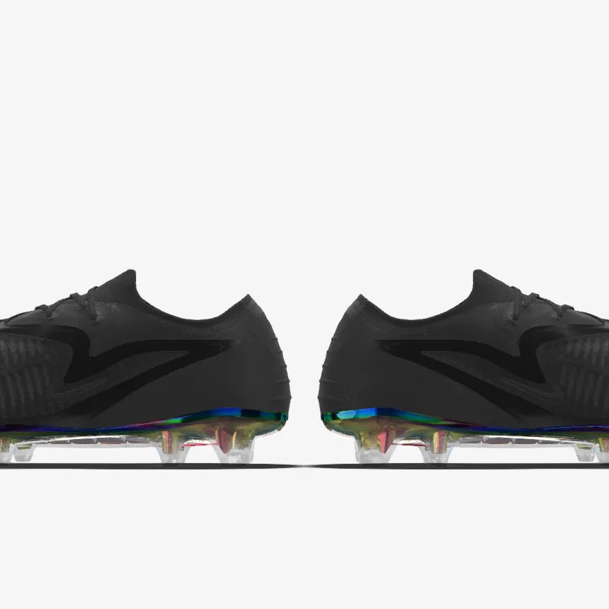 Phantom 6 Low Elite FG Blackout - Elite Boots