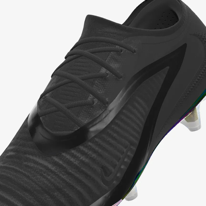 Phantom 6 Low Elite FG Blackout - Elite Boots