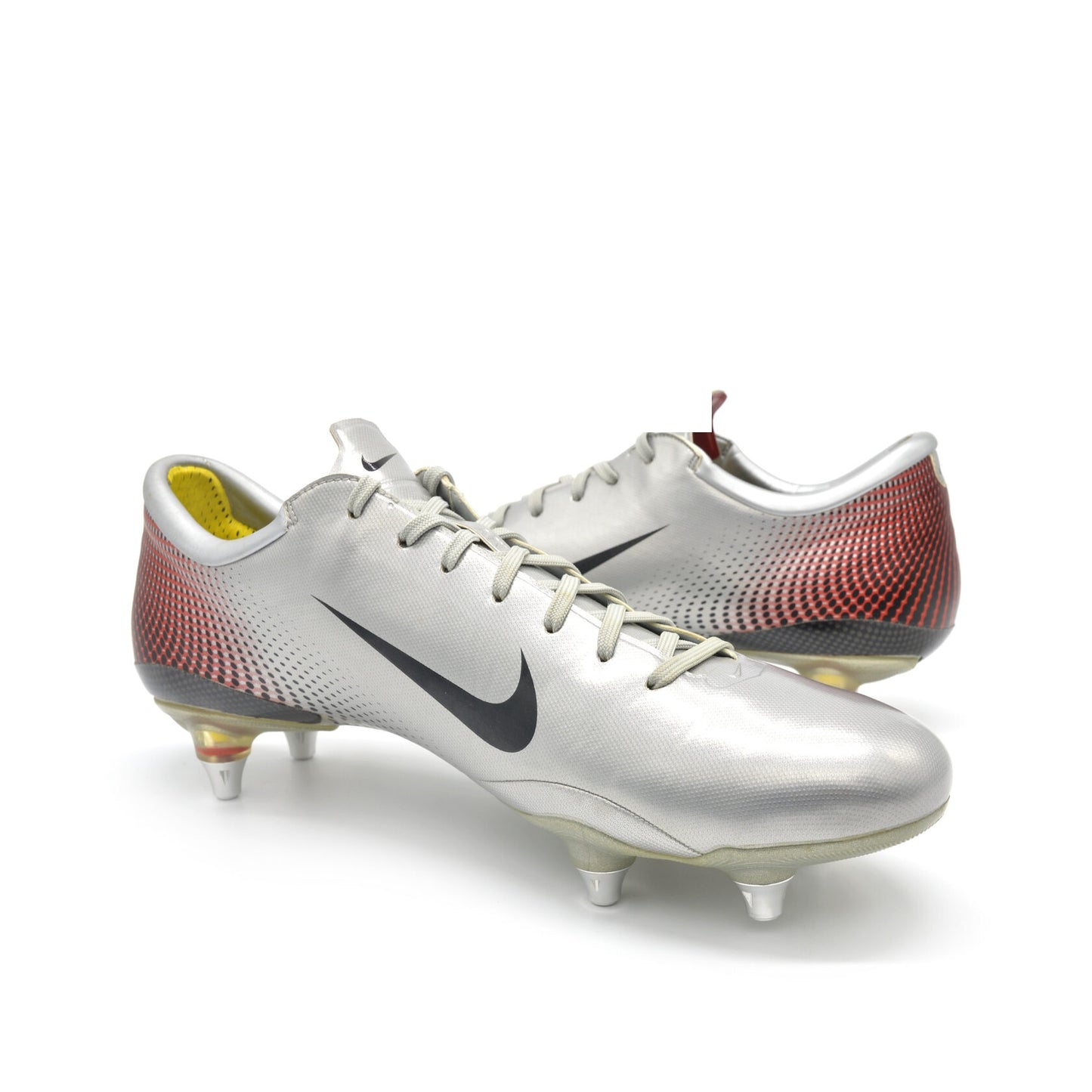 Mercurial Vapor III Elite SG Silver/Red - Elite Boots