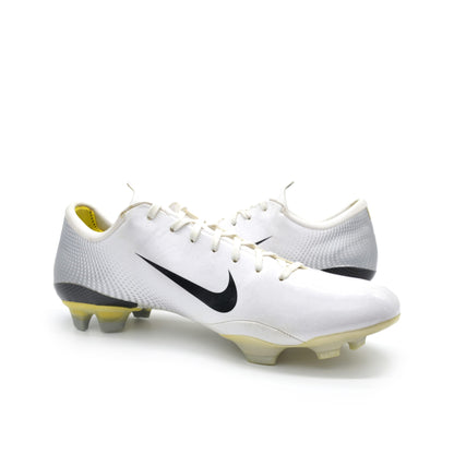 Mercurial Vapor III Elite FG White/Black - Elite Boots