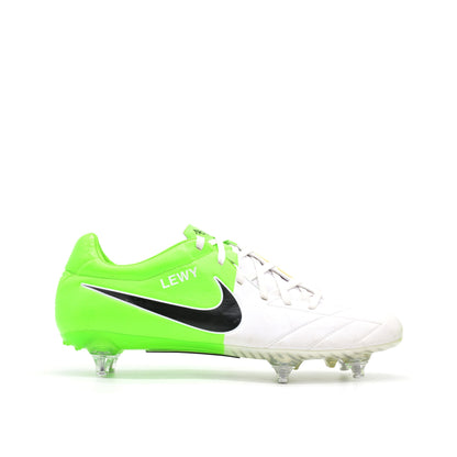 Total 90 Laser IV SG Robert Lewandowski - Elite Boots