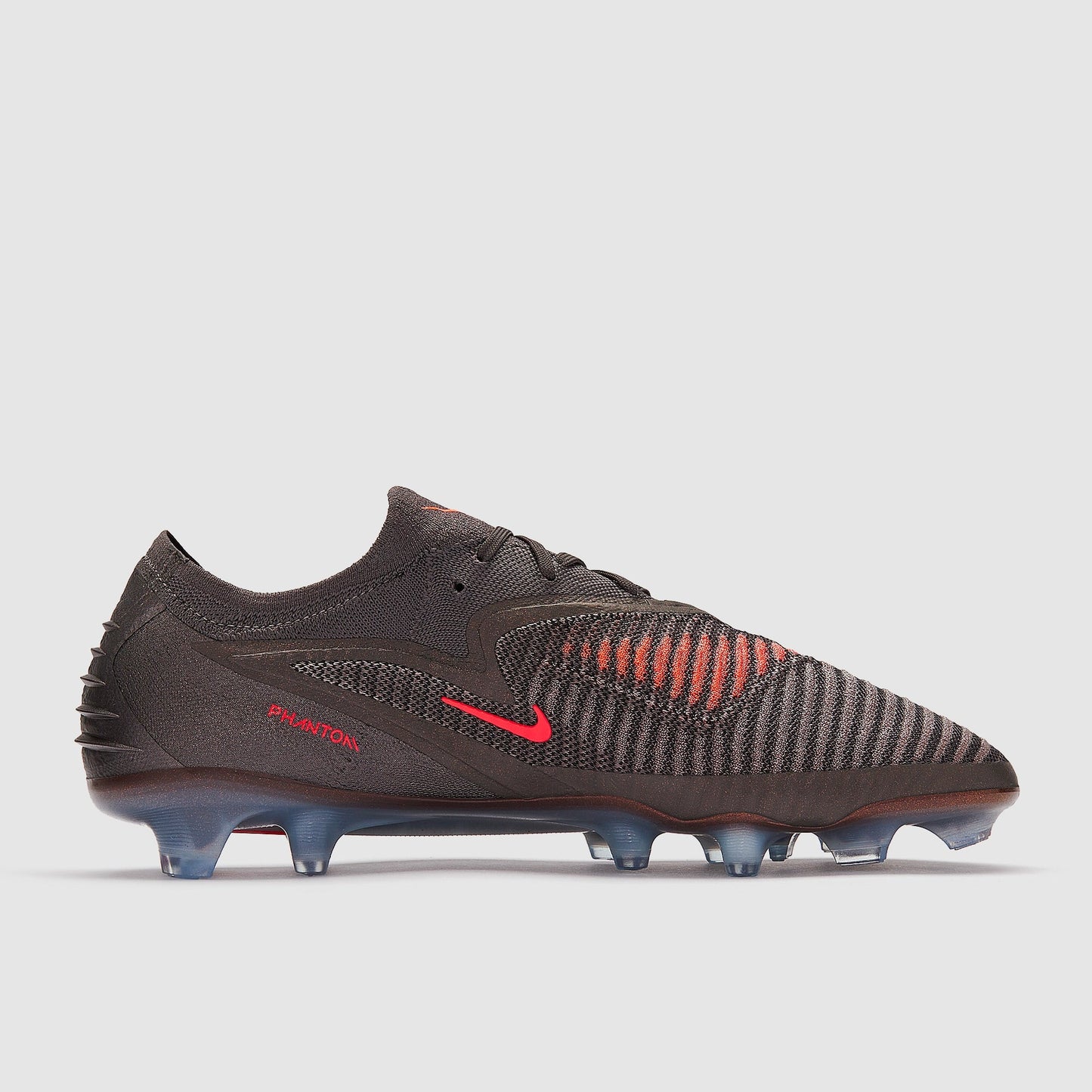 Phantom 6 Low Elite LV8 FG - Heat Up Pack - Elite Boots