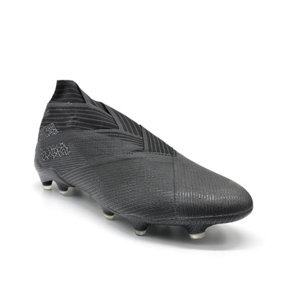 Nemeziz 19+ FG/AG Shadowbeast - Core Black - Elite Boots