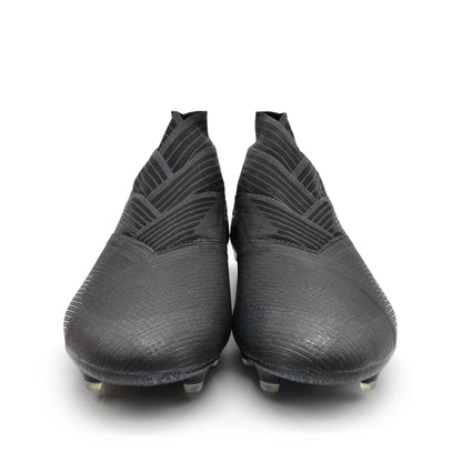 Nemeziz 19+ FG/AG Shadowbeast - Core Black - Elite Boots