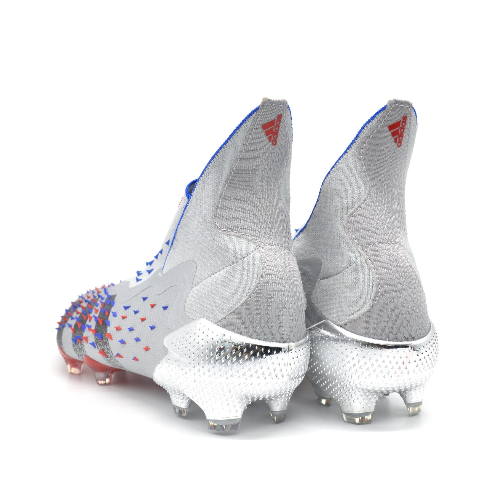 Predator Freak + FG/AG Showpiece - Silver Metallic/Black - Elite Boots