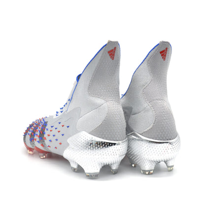 Predator Freak + FG/AG Showpiece - Silver Metallic/Black - Elite Boots