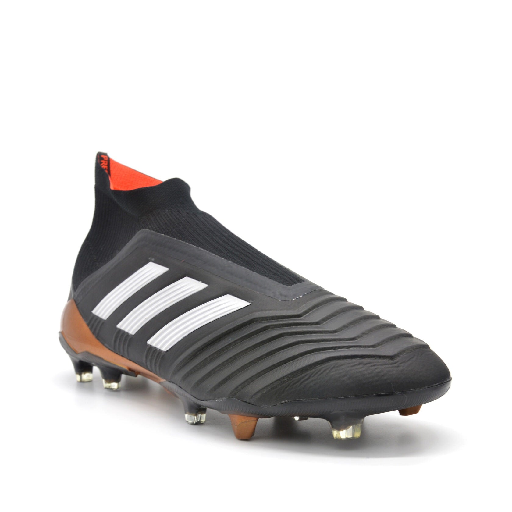 Predator 18+ FG/AG Skystalker - Black/White - Elite Boots