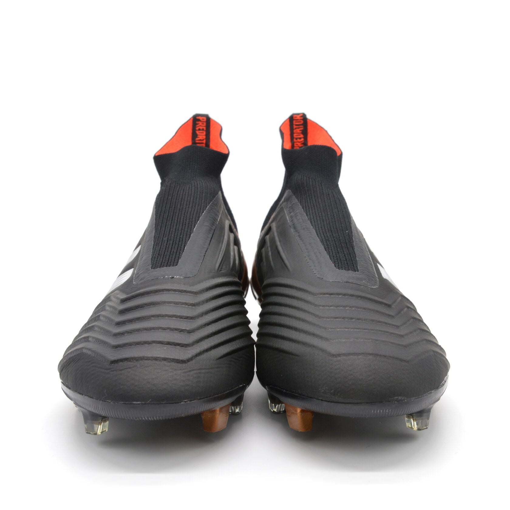 Predator 18+ FG/AG Skystalker - Black/White - Elite Boots