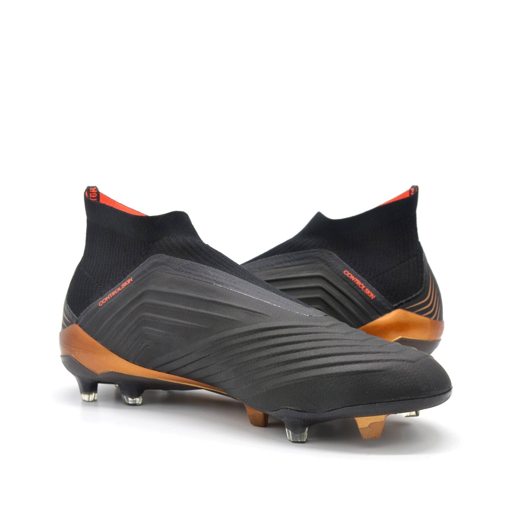 Predator 18+ FG/AG Skystalker - Black/White - Elite Boots