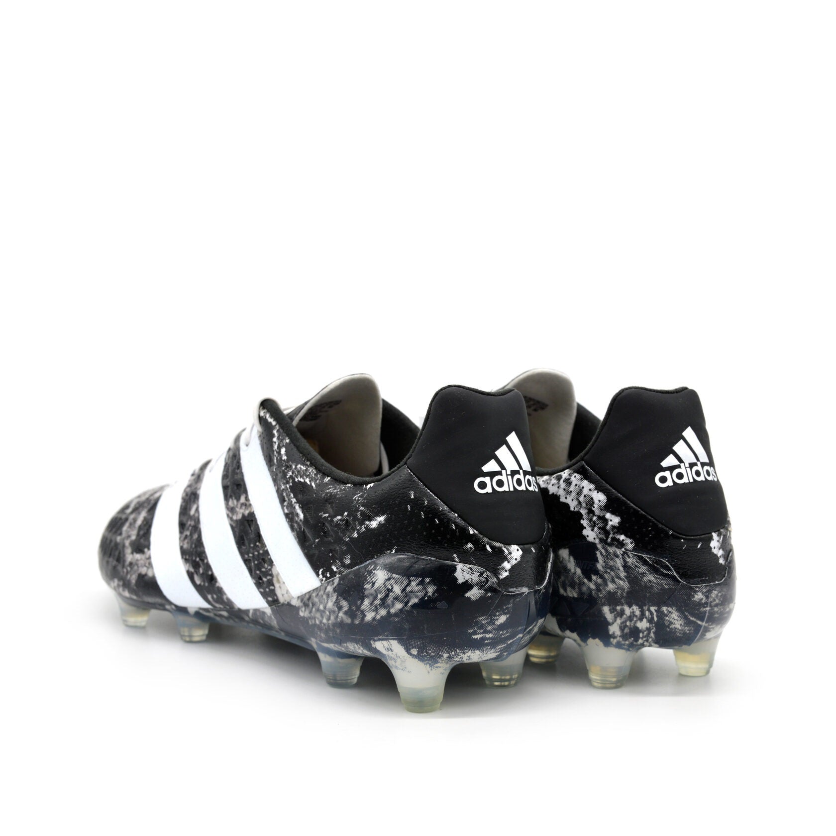 ACE 16.1 Deadly Focus FG/AG Black/White Limited Edition - Elite Boots