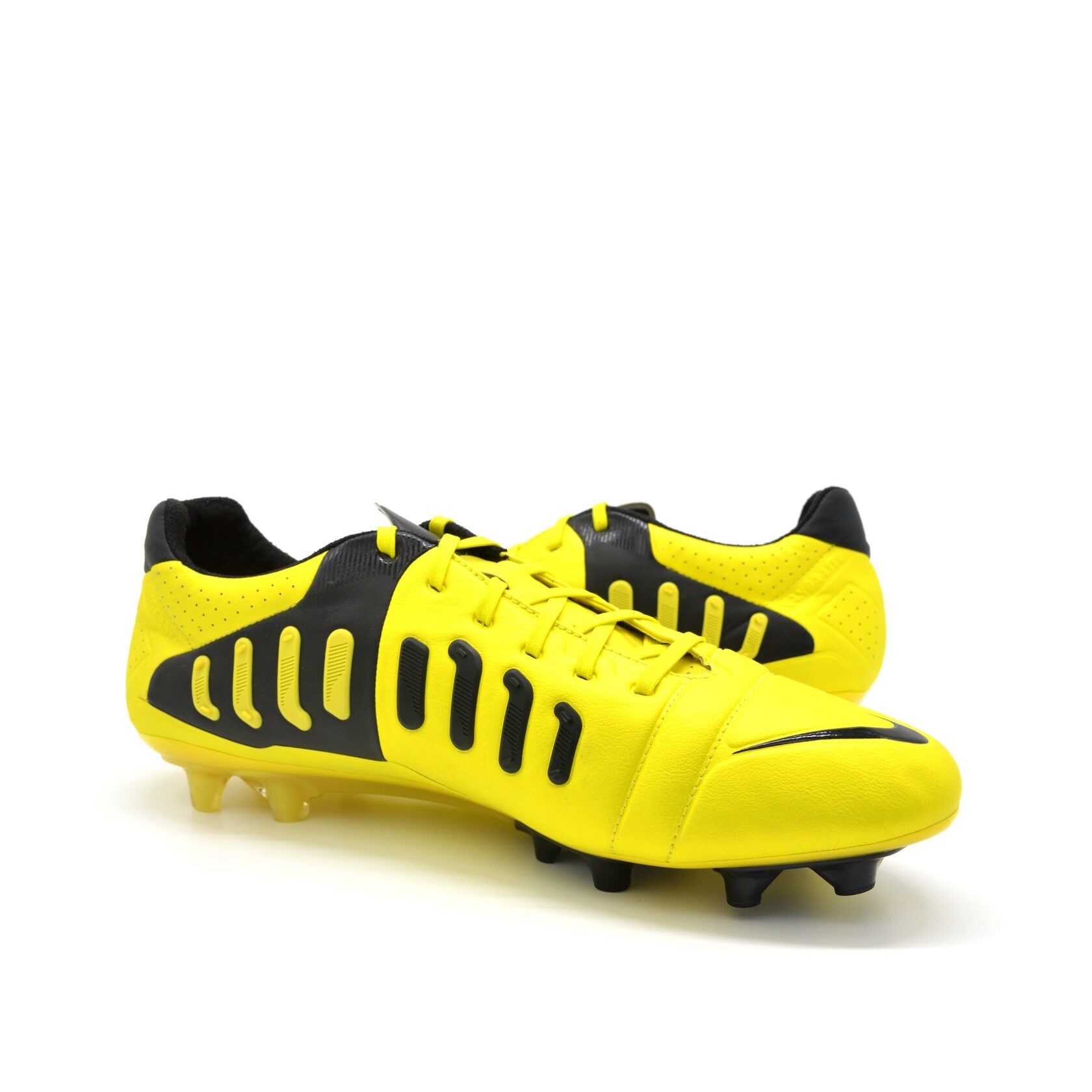 CTR360 Maestri III FG - Yellow/Black Limited Edition - Elite Boots
