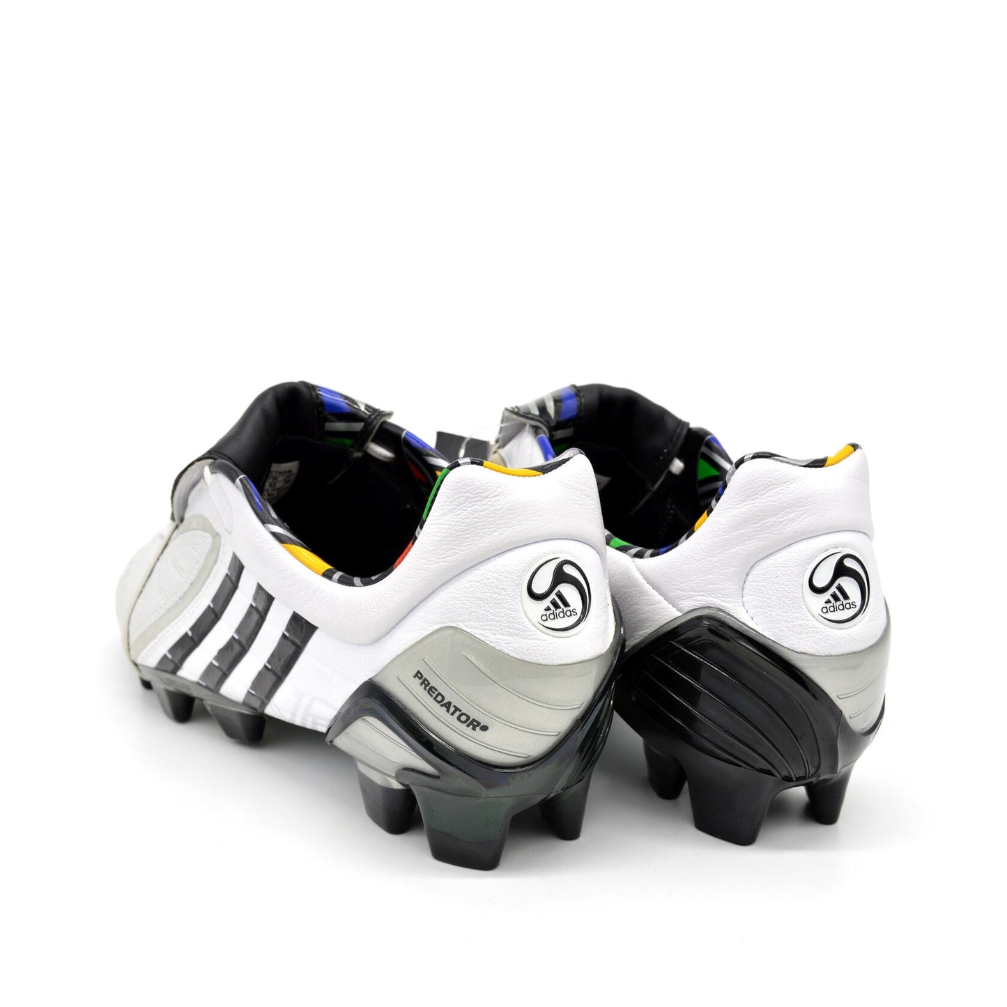 Predator PowerSwerve TRX FG White/Black - Elite Boots