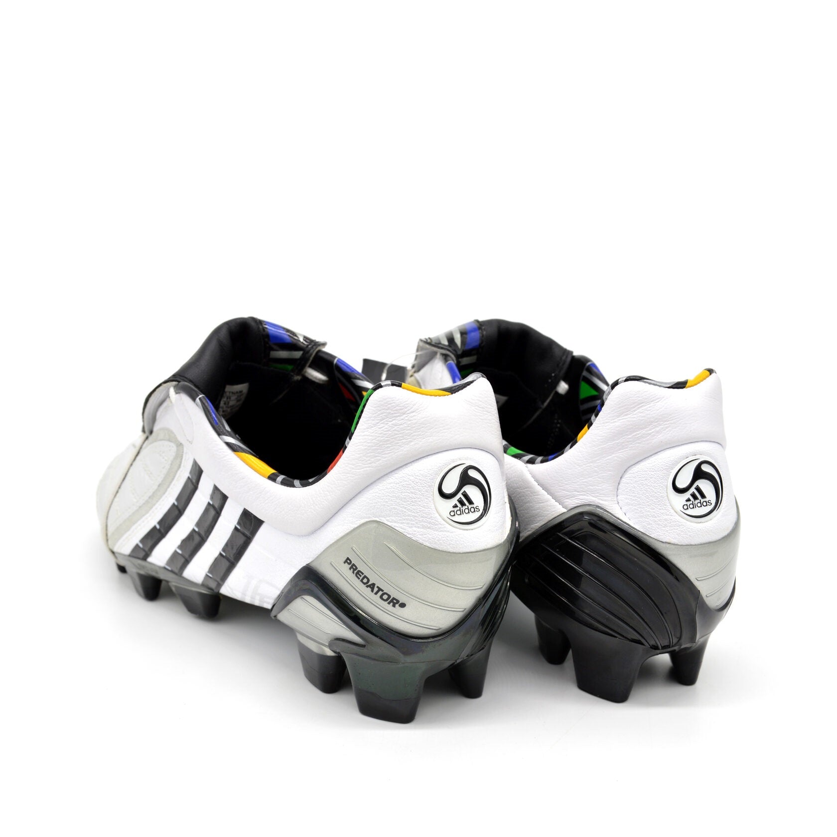 Predator PowerSwerve TRX FG White/Black - Elite Boots
