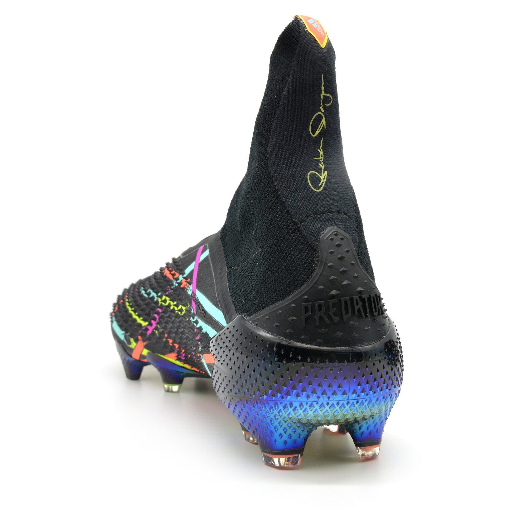 Predator 20+ FG/AG Reuben Dangoor - Black/Shock Pink Limited Edition - Elite Boots