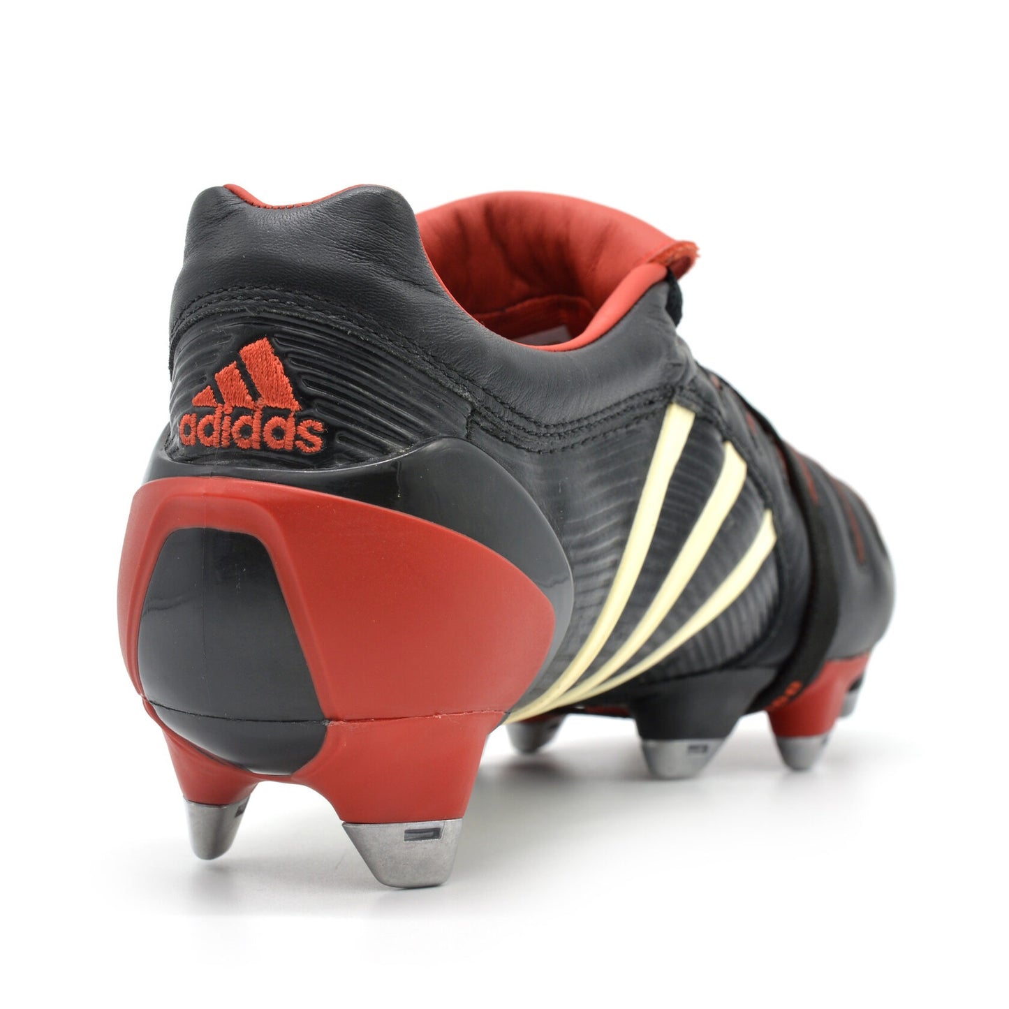 Predator Pulse FG Elite Red/Black - Elite Boots