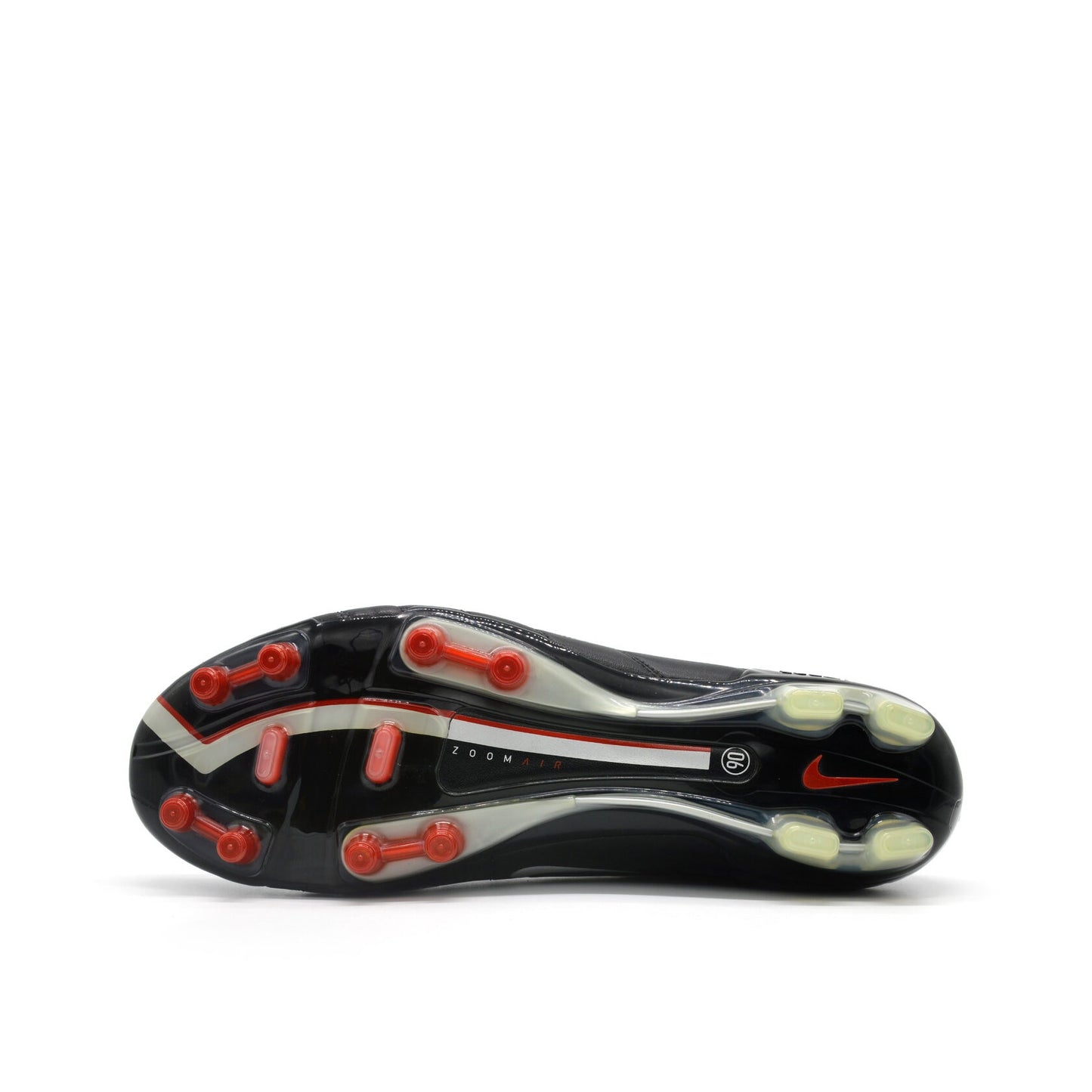 Total 90 Supremacy FG Black/Silver - Elite Boots