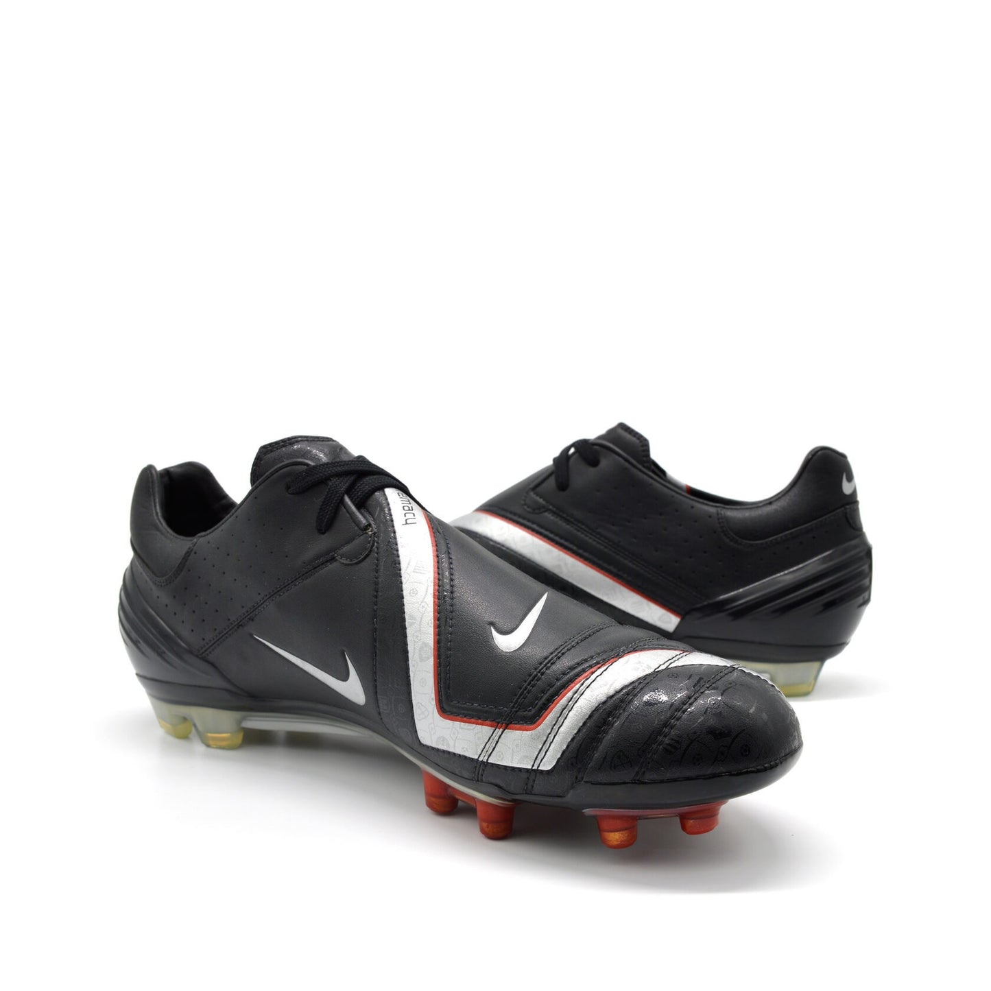 Total 90 Supremacy FG Black/Silver - Elite Boots