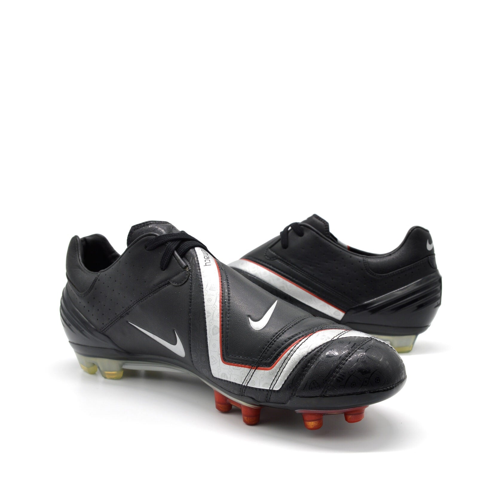 Total 90 Supremacy FG Black/Silver - Elite Boots
