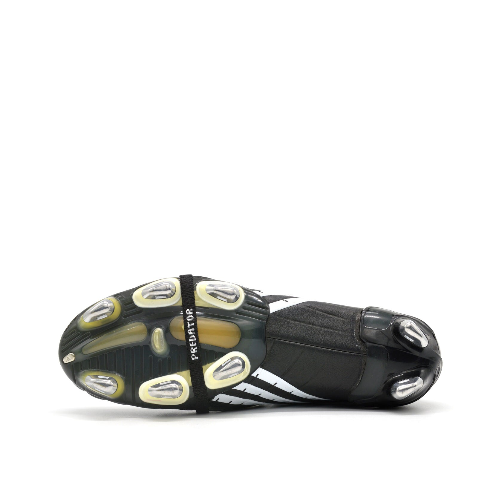 Predator Absolion Powerswerve Black/White - Elite Boots
